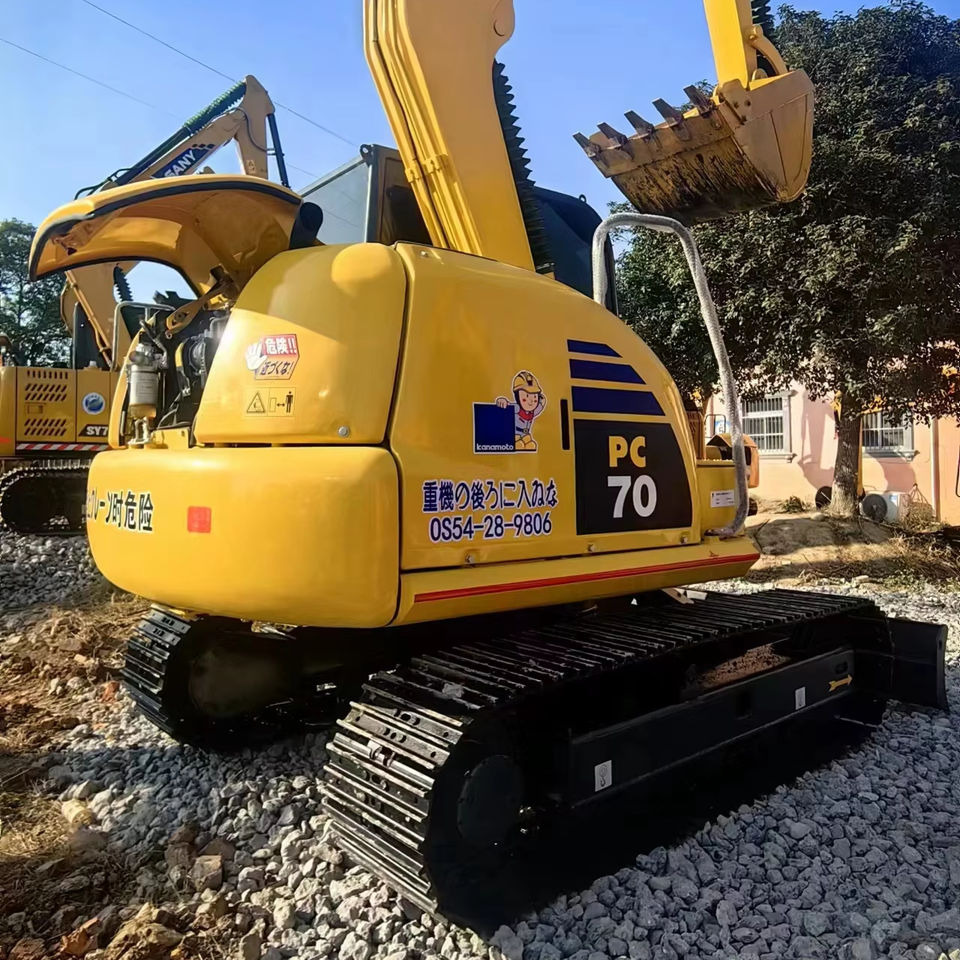 KOMATSU PC 70-8 - Багер гасеничар: слика 1 KOMATSU PC 70-8 - Багер гасеничар: слика 1