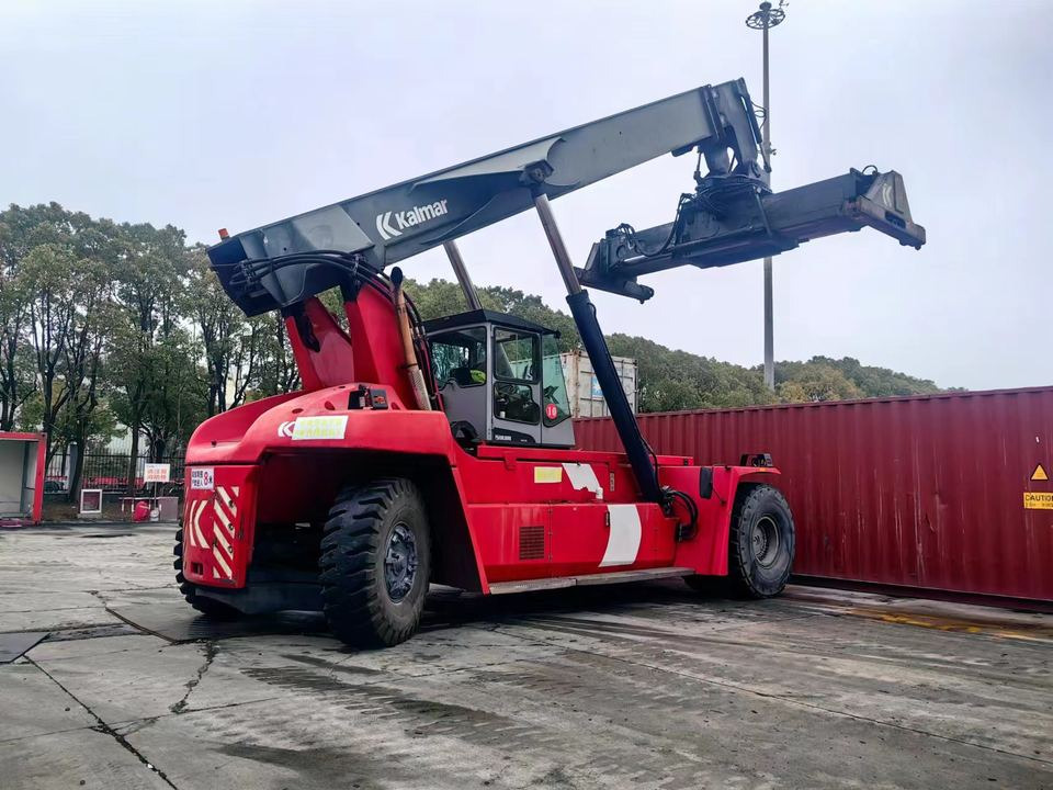 Kalmar DRF450 Sweden Kalmar Used 45 Ton Reach Stacker for Containers to Popularly Sell - Сложувачки досегнувач: слика 3 Kalmar DRF450 Sweden Kalmar Used 45 Ton Reach Stacker for Containers to Popularly Sell - Сложувачки досегнувач: слика 3