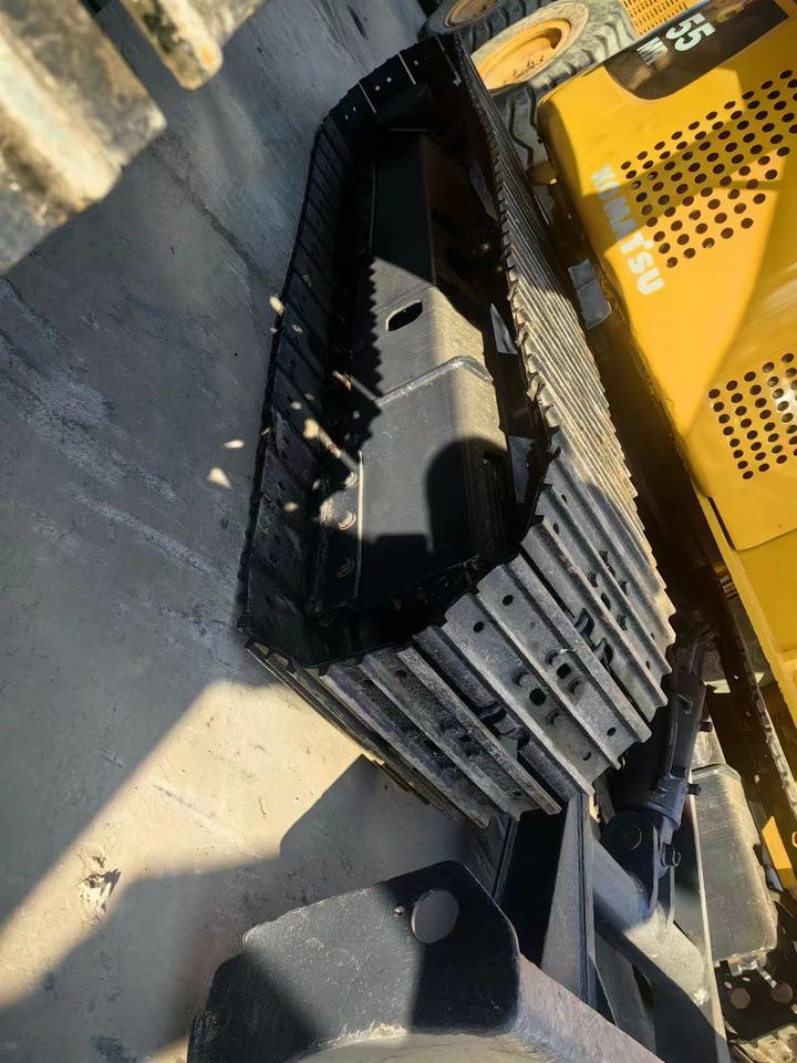 Original Good Condition USED Excavator PC-55MR 5 Ton Mini Excavator Crawler Excavator for Komatsu - Багер гасеничар: слика 5 Original Good Condition USED Excavator PC-55MR 5 Ton Mini Excavator Crawler Excavator for Komatsu - Багер гасеничар: слика 5