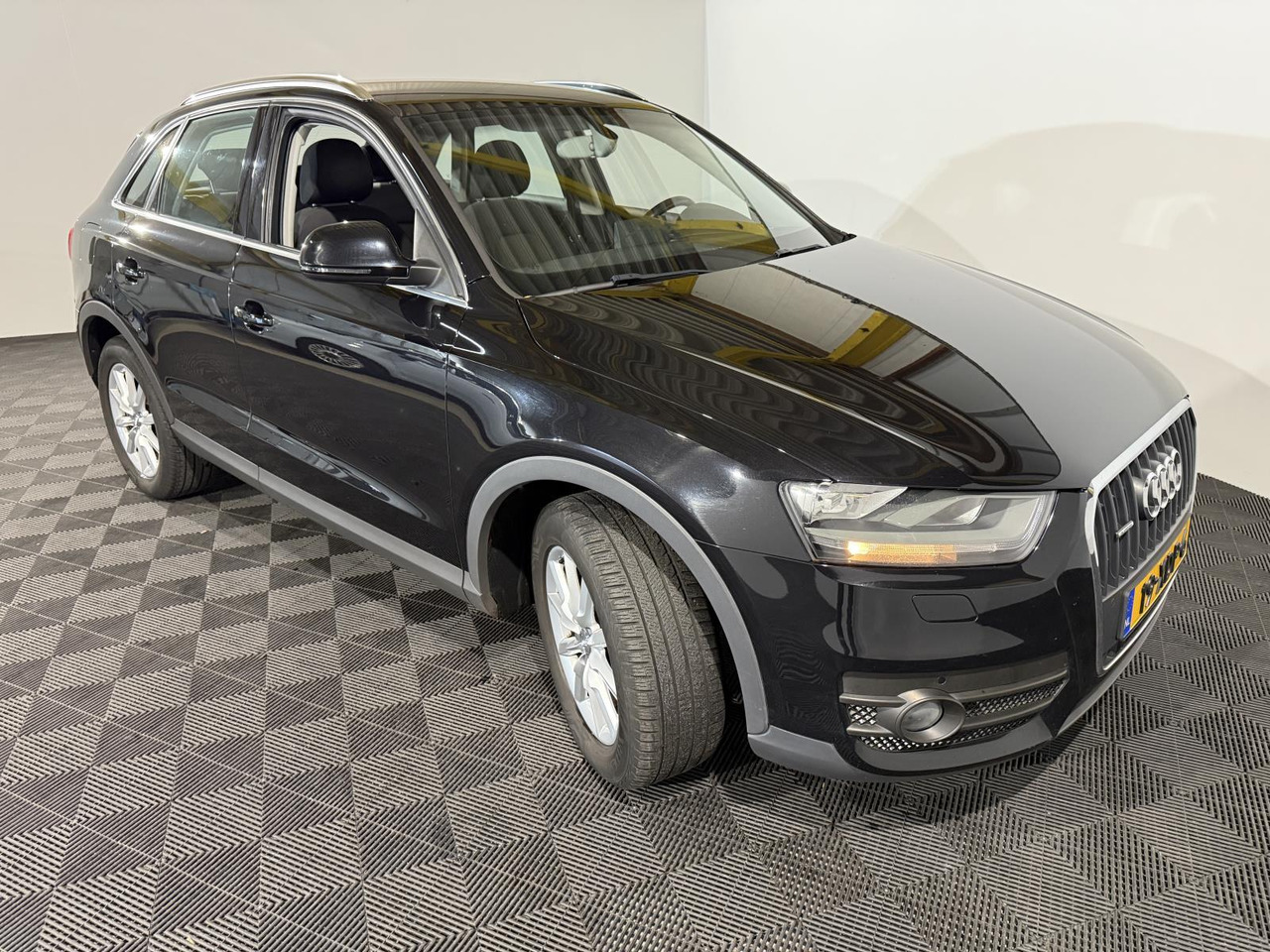 Audi | Q3 | 2.0 TFSI quattro Pro Line | 2012 | 204.122 km | 19XDP6 | Logisch - SUV: слика 3 Audi | Q3 | 2.0 TFSI quattro Pro Line | 2012 | 204.122 km | 19XDP6 | Logisch - SUV: слика 3