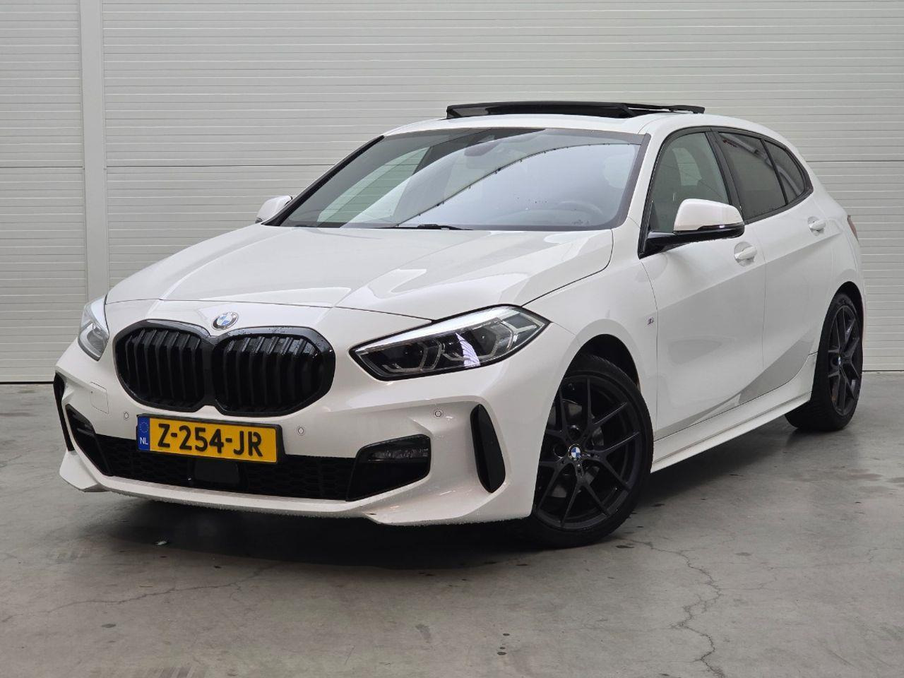 BMW 1 - serie 118i High Executive M-Sport | 2020 | 90.496 km | Automaat | Z254JR | NAP: Geen oordeel - Хечбек: слика 1 BMW 1 - serie 118i High Executive M-Sport | 2020 | 90.496 km | Automaat | Z254JR | NAP: Geen oordeel - Хечбек: слика 1