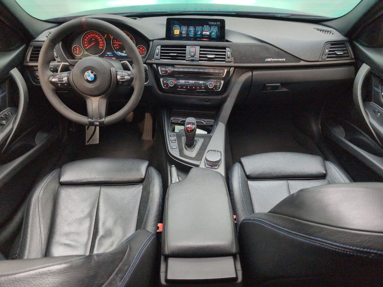 BMW 3-serie Touring 340i xDrive High Executive | 2017 | 202.316 km | Automaat | PL771V | NAP: Geen oordeel - Автомобил: слика 5 BMW 3-serie Touring 340i xDrive High Executive | 2017 | 202.316 km | Automaat | PL771V | NAP: Geen oordeel - Автомобил: слика 5