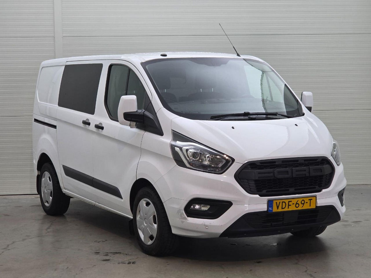 Ford Transit Custom 300 2.0 TDCI L1H1 Trend | 2018 | 154.249 km | Automaat | VDF69T | NAP: Geen oordeel - Друга машина: слика 2 Ford Transit Custom 300 2.0 TDCI L1H1 Trend | 2018 | 154.249 km | Automaat | VDF69T | NAP: Geen oordeel - Друга машина: слика 2