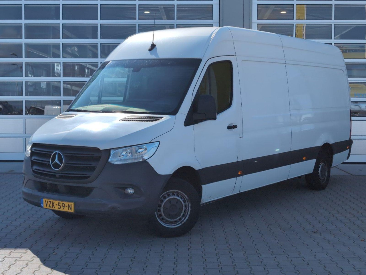 Mercedes-Benz Sprinter 315 1.9 CDI L4H2 | 2021 | 153.121 km | VZK59N | NAP: Geen oordeel - Друга машина: слика 1 Mercedes-Benz Sprinter 315 1.9 CDI L4H2 | 2021 | 153.121 km | VZK59N | NAP: Geen oordeel - Друга машина: слика 1
