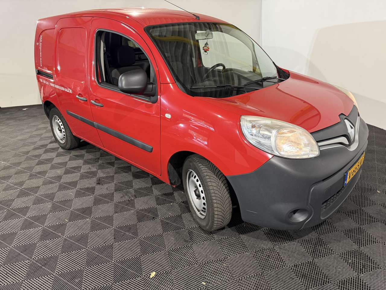 Renault | Kangoo | 1.5 dCi 90 Energy Luxe | 2018 | 228.806 km | V665KT | Logisch - Друга машина: слика 3 Renault | Kangoo | 1.5 dCi 90 Energy Luxe | 2018 | 228.806 km | V665KT | Logisch - Друга машина: слика 3