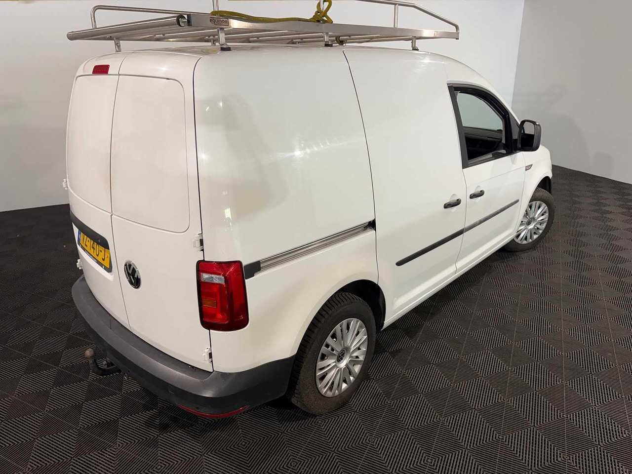 Volkswagen Caddy 2.0 TDI L1H1 BMT Comfortline VZ-140-J 169.307 km - Друга машина: слика 4 Volkswagen Caddy 2.0 TDI L1H1 BMT Comfortline VZ-140-J 169.307 km - Друга машина: слика 4
