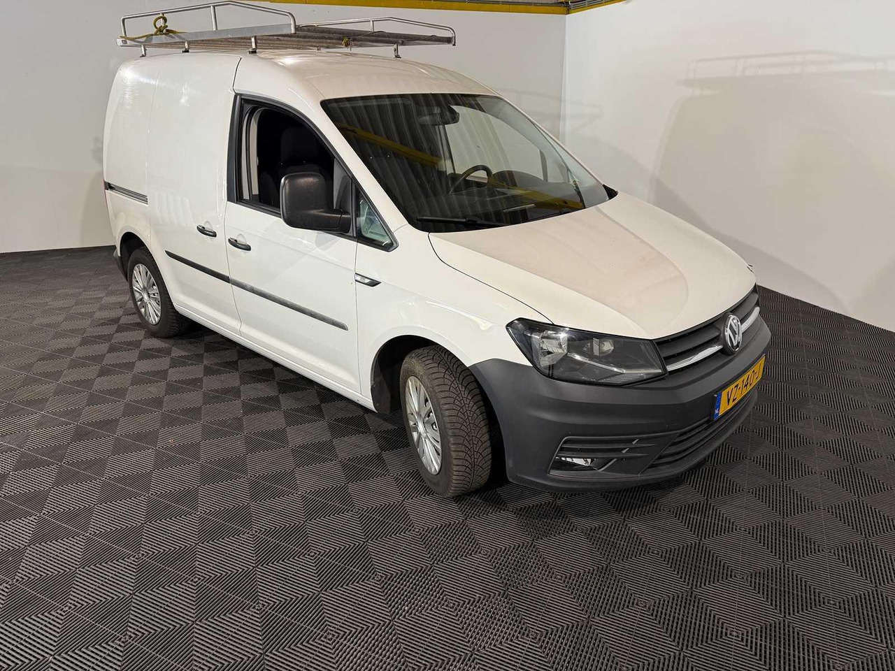 Volkswagen Caddy 2.0 TDI L1H1 BMT Comfortline VZ-140-J 169.307 km - Друга машина: слика 5 Volkswagen Caddy 2.0 TDI L1H1 BMT Comfortline VZ-140-J 169.307 km - Друга машина: слика 5