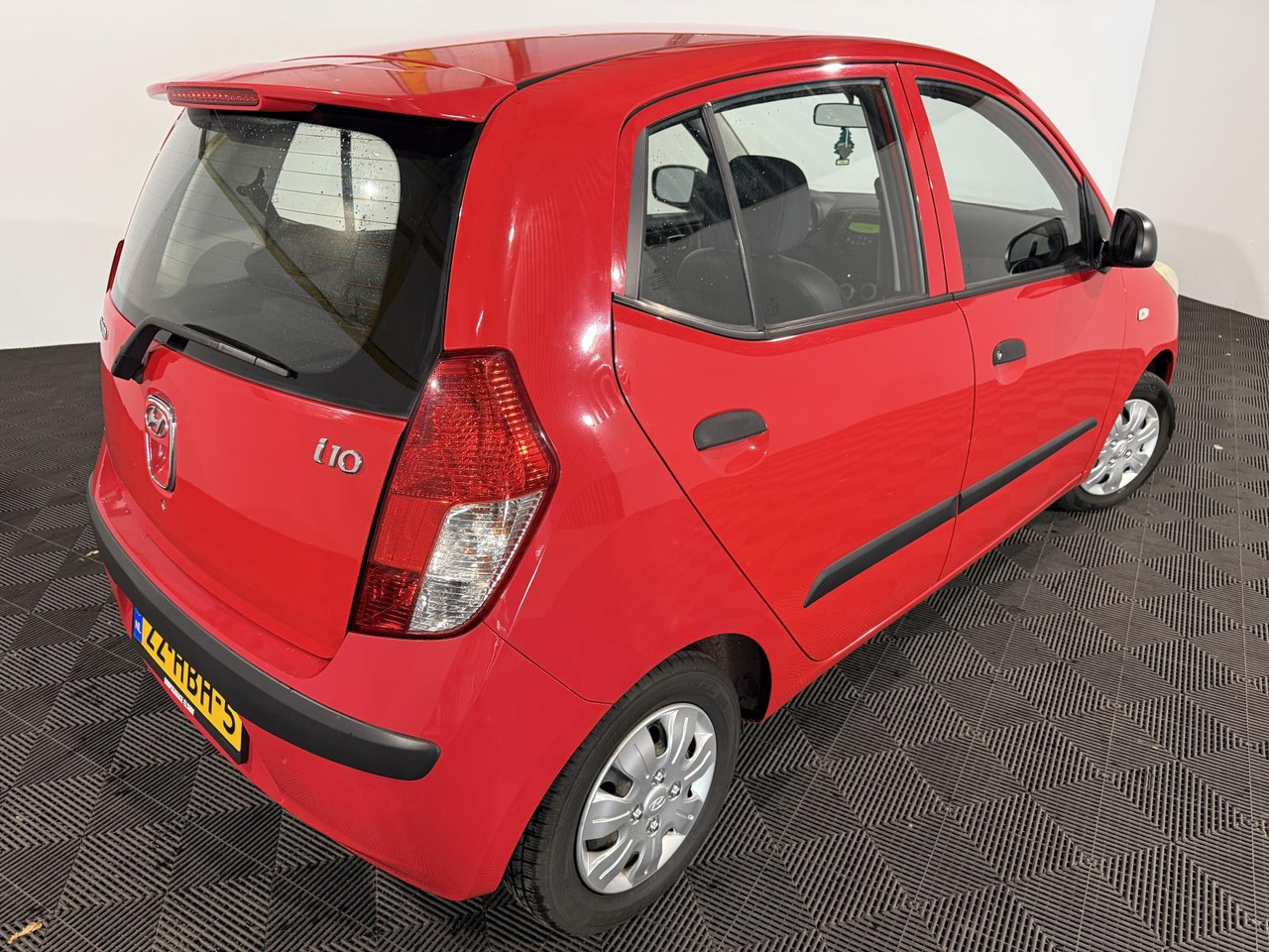Hyundai | i10 | 1.1 Active | 2008 | 122.839 km | 22HBH5 | Logisch - Хечбек: слика 2 Hyundai | i10 | 1.1 Active | 2008 | 122.839 km | 22HBH5 | Logisch - Хечбек: слика 2