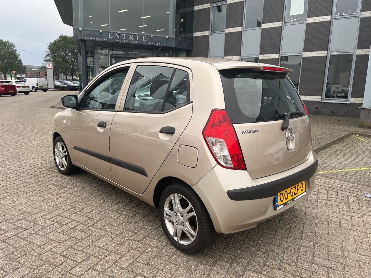 Hyundai i10 1.1 Active Cool | 2008 | 233.527 km | 00GZF3 | NAP: Logisch - Хечбек: слика 3 Hyundai i10 1.1 Active Cool | 2008 | 233.527 km | 00GZF3 | NAP: Logisch - Хечбек: слика 3