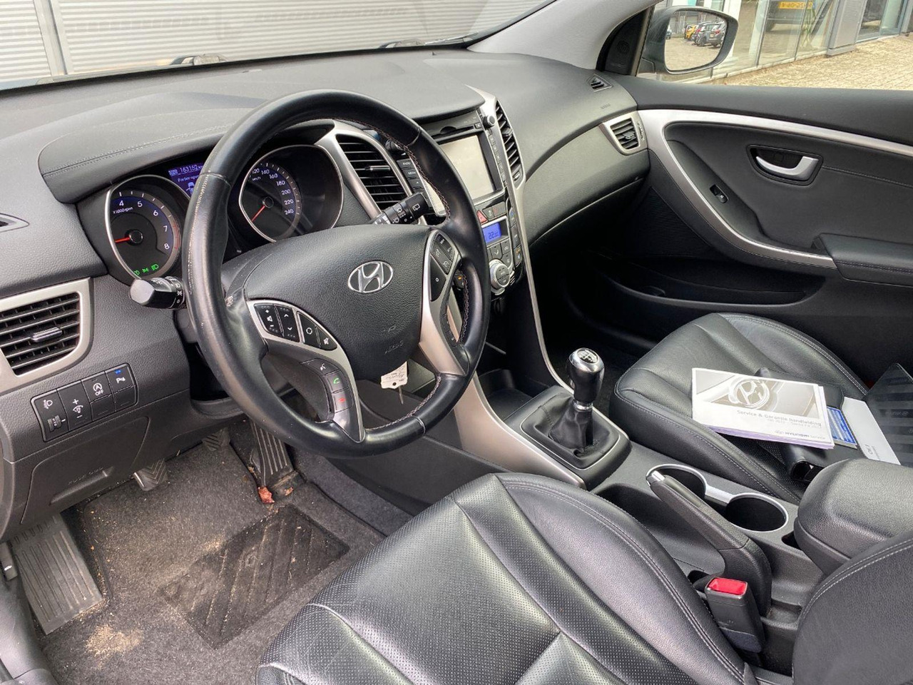 Hyundai i30 1.6 GDI Go! Plus | 2015 | 163.152 km | 9XDP64 | NAP: Logisch - Хечбек: слика 5 Hyundai i30 1.6 GDI Go! Plus | 2015 | 163.152 km | 9XDP64 | NAP: Logisch - Хечбек: слика 5