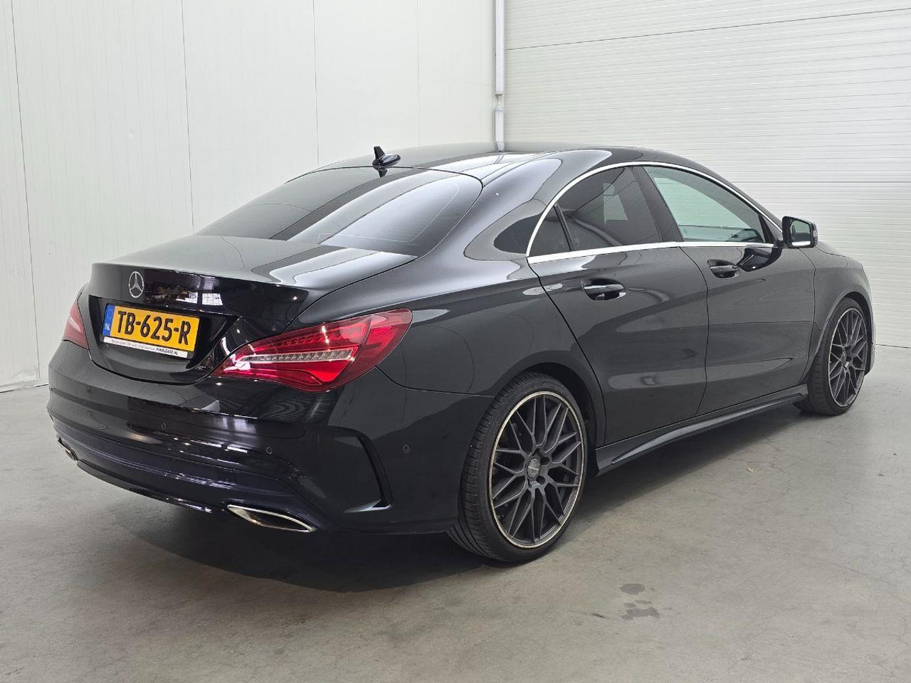 Mercedes - Benz CLA - klasse 180 Business Solution AMG Upgrade Edition | 2018 | 187.963 km | Automaat | TB625R | NAP: Logisch - Седан: слика 4 Mercedes - Benz CLA - klasse 180 Business Solution AMG Upgrade Edition | 2018 | 187.963 km | Automaat | TB625R | NAP: Logisch - Седан: слика 4