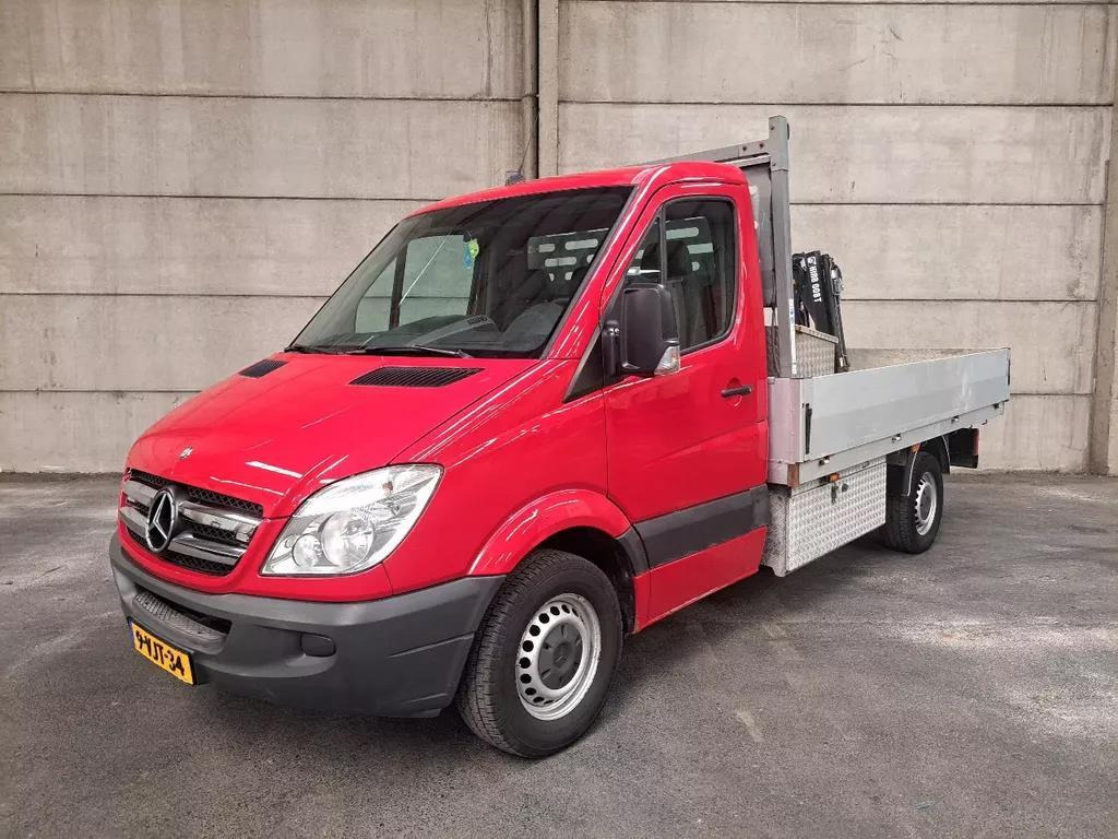 Mercedes-Benz Sprinter 313 2.2 CDI AUT Open laadbak met Hiab 008T kraan 9-VJT-34 213.086 km - Комбе со отворен сандак: слика 1 Mercedes-Benz Sprinter 313 2.2 CDI AUT Open laadbak met Hiab 008T kraan 9-VJT-34 213.086 km - Комбе со отворен сандак: слика 1