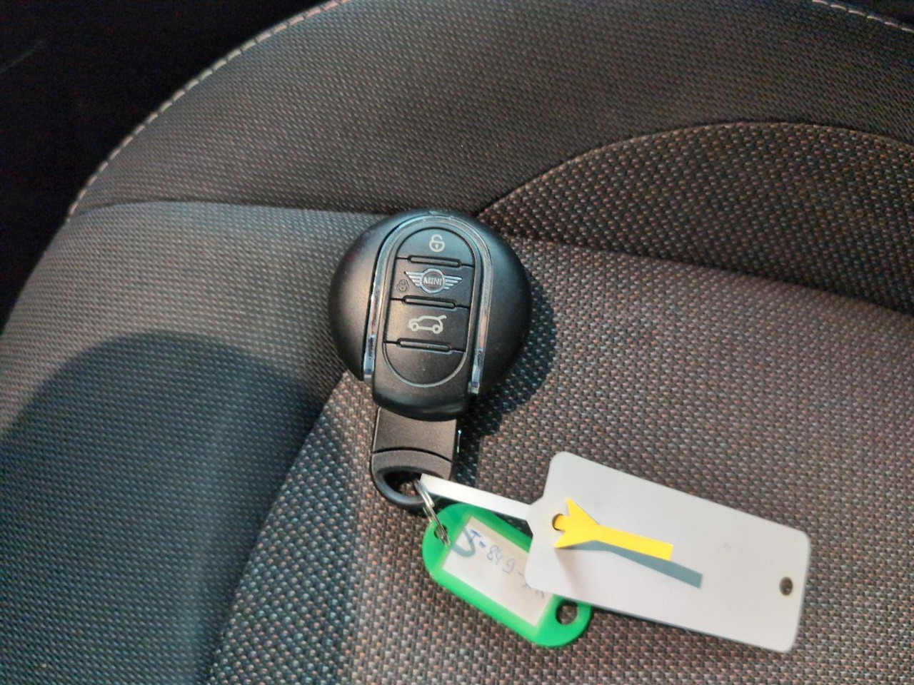 Хечбек Mini Mini 1.5 One Salt | 2018 | 65.360 km | T849XK | NAP: Geen oordeel: слика 9