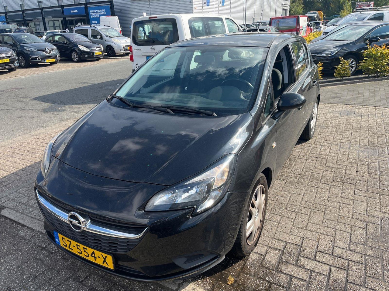 Opel Corsa 1.4 Favourite | 2018 | 98.705 km | SZ554X | NAP: Logisch - Хечбек: слика 1 Opel Corsa 1.4 Favourite | 2018 | 98.705 km | SZ554X | NAP: Logisch - Хечбек: слика 1