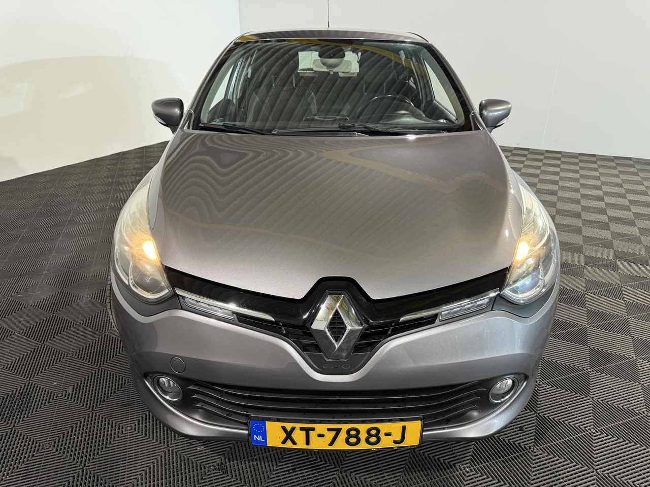 Renault | Clio | 0.9 TCe Dynamique | 2016 | 192.462 km | XT788J | Geen oordeel - Хечбек: слика 2 Renault | Clio | 0.9 TCe Dynamique | 2016 | 192.462 km | XT788J | Geen oordeel - Хечбек: слика 2