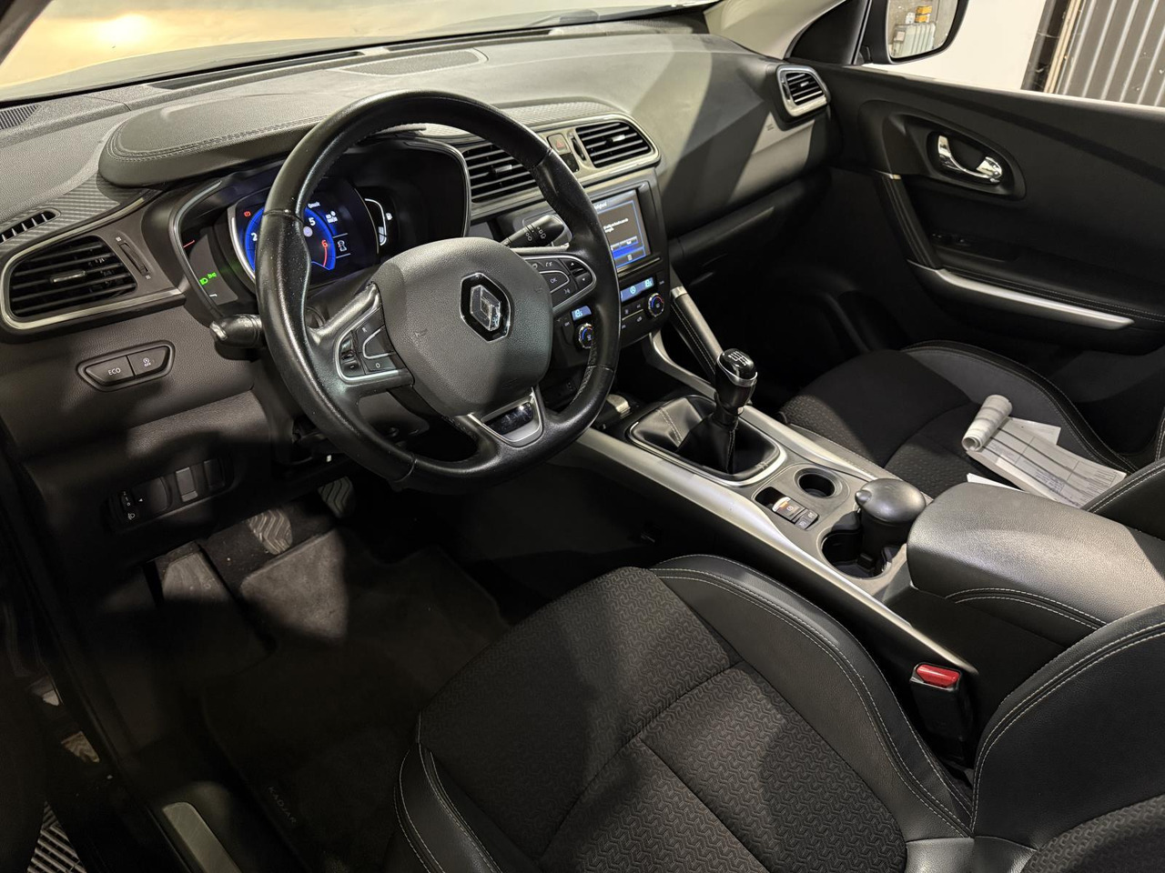 Renault | Kadjar | 1.2 TCe Intens | 2018 | 183.542 km | SB555X | Logisch - SUV: слика 5 Renault | Kadjar | 1.2 TCe Intens | 2018 | 183.542 km | SB555X | Logisch - SUV: слика 5