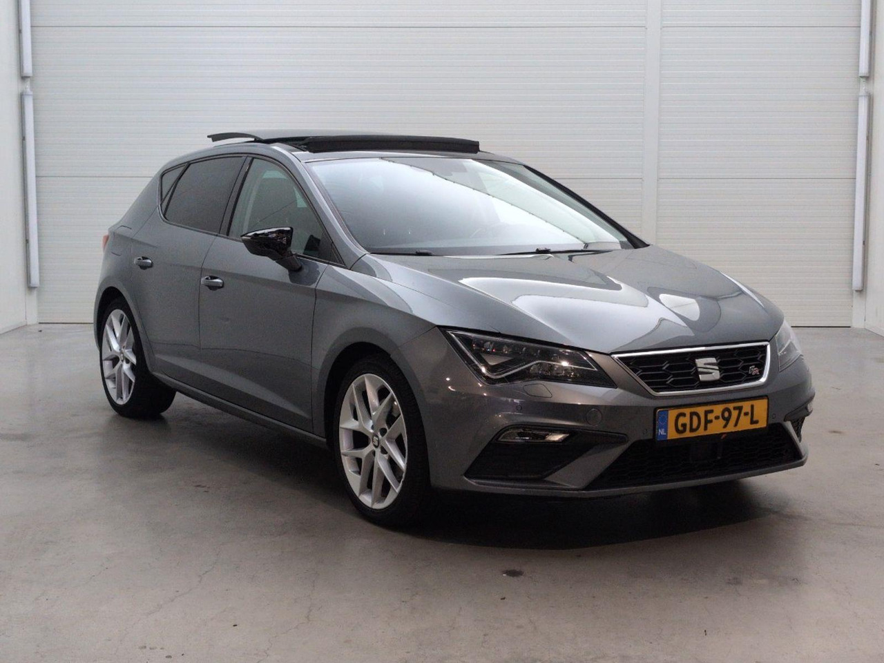 SEAT Leon 1.8 TSI FR Business Intense | 2018 | 158.529 km | Automaat | GDF97L | NAP: Geen oordeel - Хечбек: слика 2 SEAT Leon 1.8 TSI FR Business Intense | 2018 | 158.529 km | Automaat | GDF97L | NAP: Geen oordeel - Хечбек: слика 2