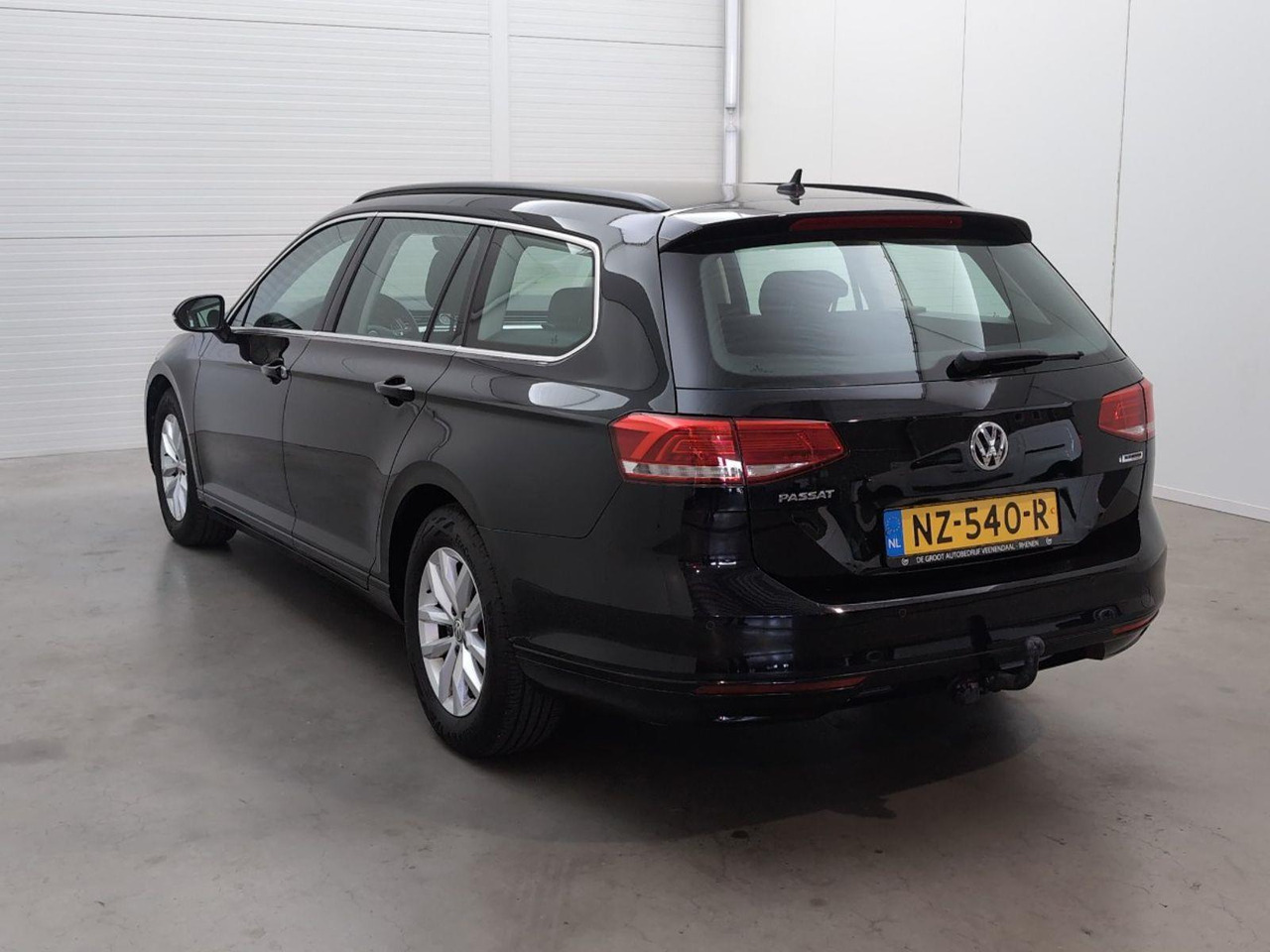 Volkswagen Passat Variant 1.4 TSI Comfortline | 2017 | 166.068 km | NZ540R | NAP: Logisch - Автомобил: слика 3 Volkswagen Passat Variant 1.4 TSI Comfortline | 2017 | 166.068 km | NZ540R | NAP: Logisch - Автомобил: слика 3