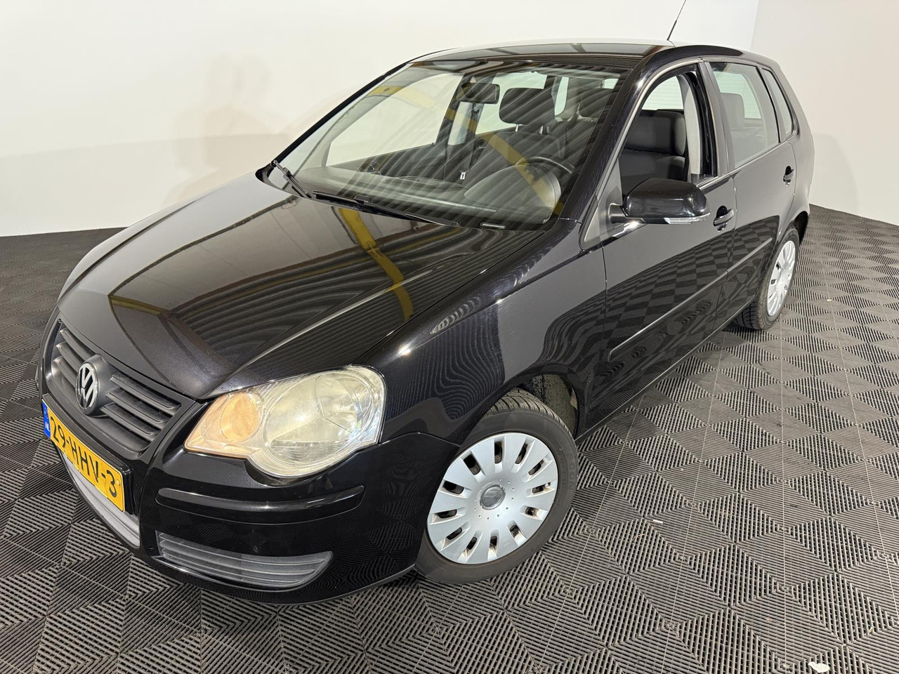 Volkswagen | Polo | 1.4-16V Comfortline | 2009 | 278.003 km | 29HHV3 | Logisch - Хечбек: слика 1 Volkswagen | Polo | 1.4-16V Comfortline | 2009 | 278.003 km | 29HHV3 | Logisch - Хечбек: слика 1