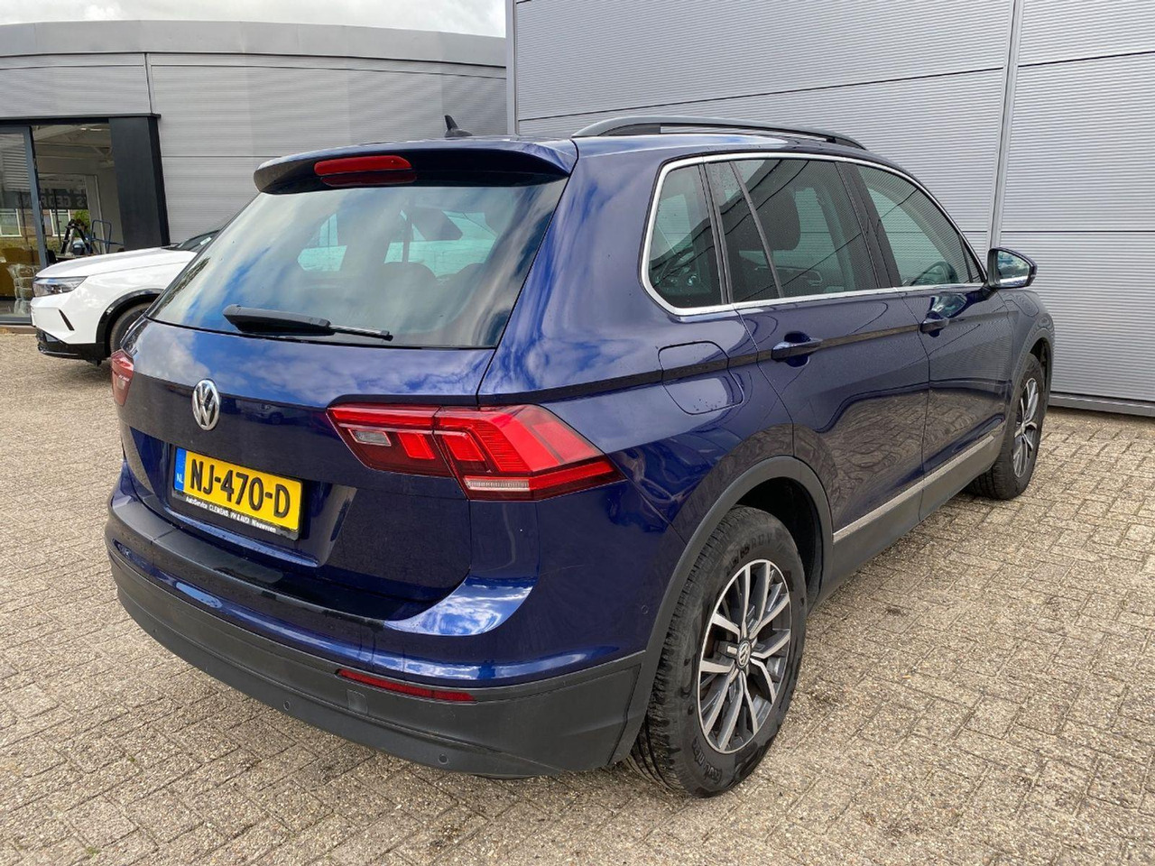 Volkswagen Tiguan 1.4 TSI Comfortline | 2017 | 178.830 km | NJ470D | NAP: Logisch - SUV: слика 4 Volkswagen Tiguan 1.4 TSI Comfortline | 2017 | 178.830 km | NJ470D | NAP: Logisch - SUV: слика 4