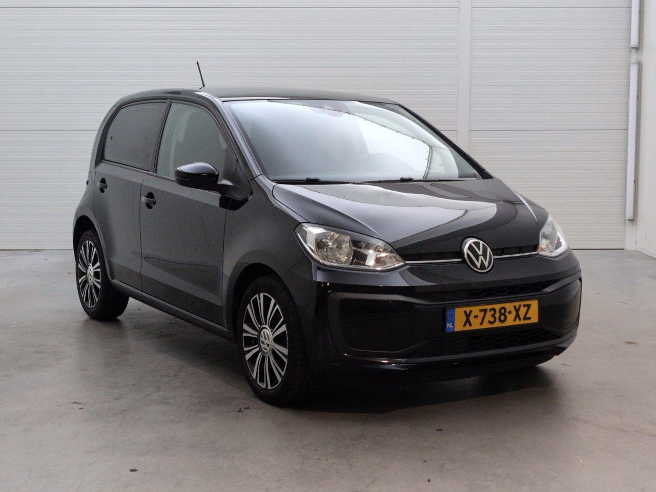 Volkswagen Up! 1.0 | 2020 | 123.971 km | X738XZ | NAP: Geen oordeel - Хечбек: слика 2 Volkswagen Up! 1.0 | 2020 | 123.971 km | X738XZ | NAP: Geen oordeel - Хечбек: слика 2