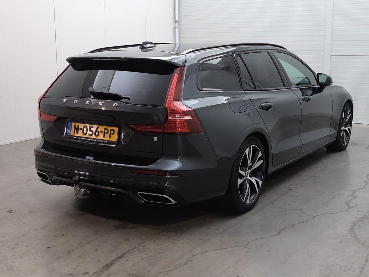 Volvo V60 2.0 D4 Inscription | 2019 | 192.437 km | Automaat | N056PP | NAP: Geen oordeel - Автомобил: слика 4 Volvo V60 2.0 D4 Inscription | 2019 | 192.437 km | Automaat | N056PP | NAP: Geen oordeel - Автомобил: слика 4