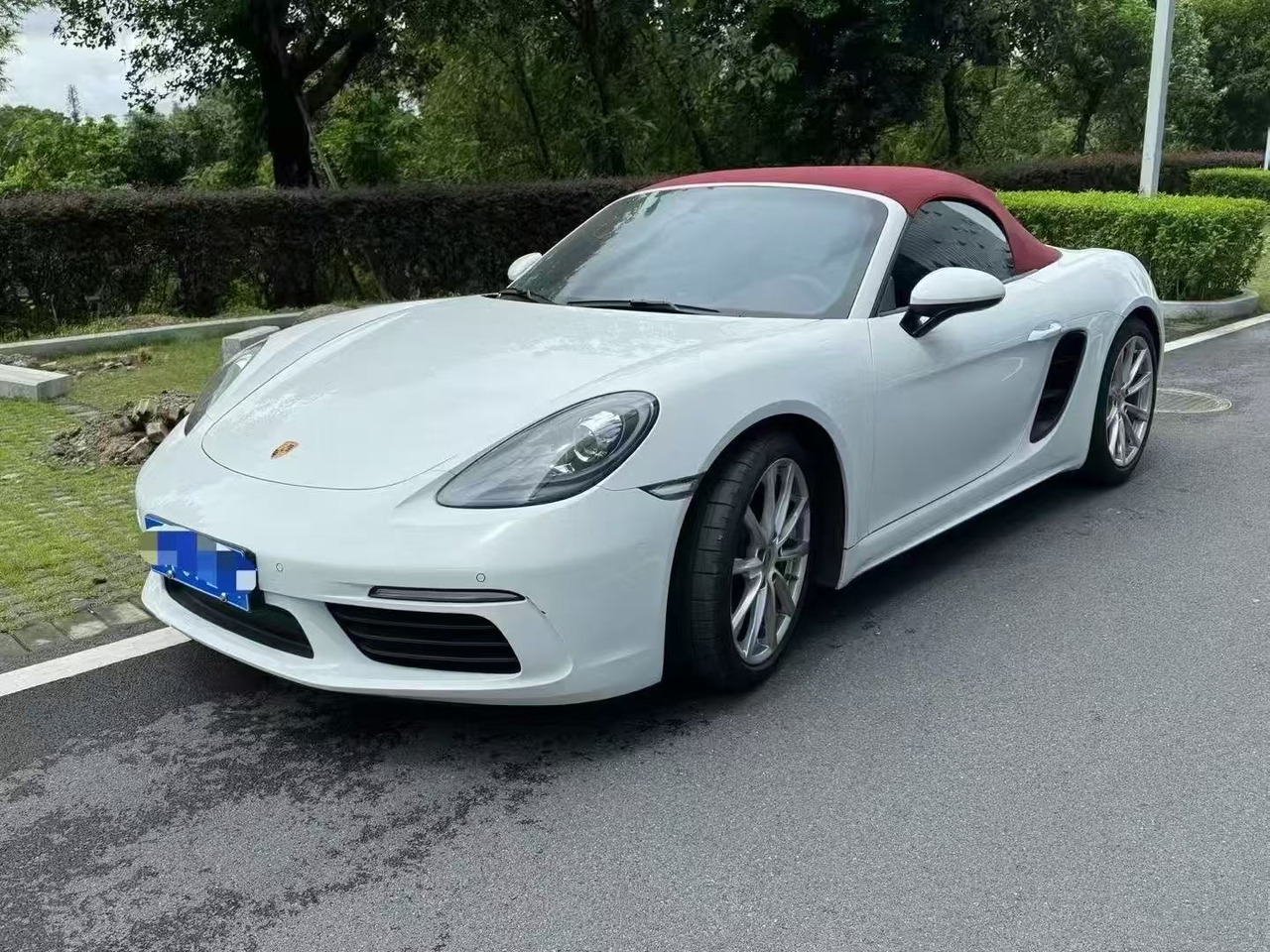 PORSCHE 718 BOXSTER - Кабриолет: слика 1 PORSCHE 718 BOXSTER - Кабриолет: слика 1