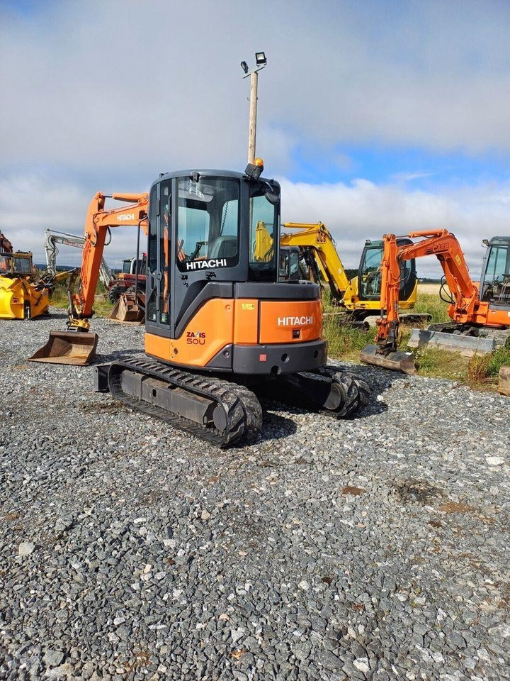Hitachi ZX50u Engcon pyörittäjällä - Мини багер: слика 4 Hitachi ZX50u Engcon pyörittäjällä - Мини багер: слика 4