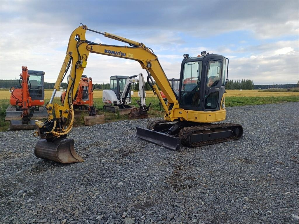 Komatsu pc50mr-2 Engcon pyörittäjällä - Мини багер: слика 1 Komatsu pc50mr-2 Engcon pyörittäjällä - Мини багер: слика 1