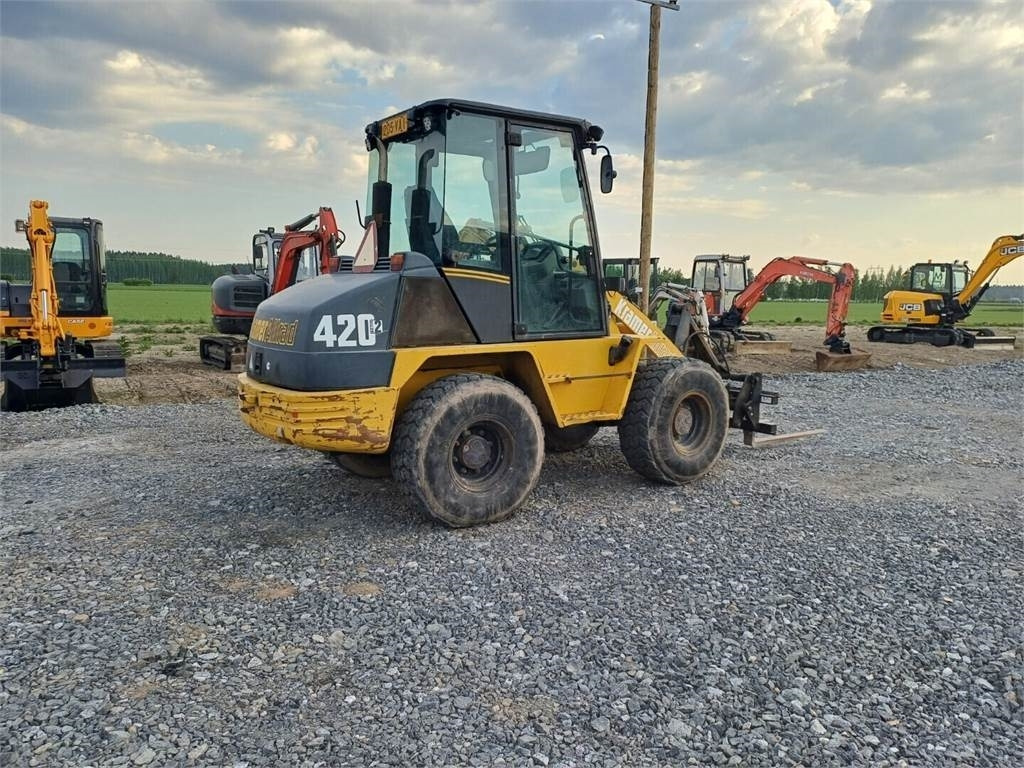 Kramer 420 series 2 Kauha +Piikit - Натоварувач на тркала: слика 3 Kramer 420 series 2 Kauha +Piikit - Натоварувач на тркала: слика 3