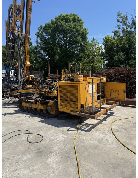 Klemm KR802 - Машина за бушење: слика 1 Klemm KR802 - Машина за бушење: слика 1