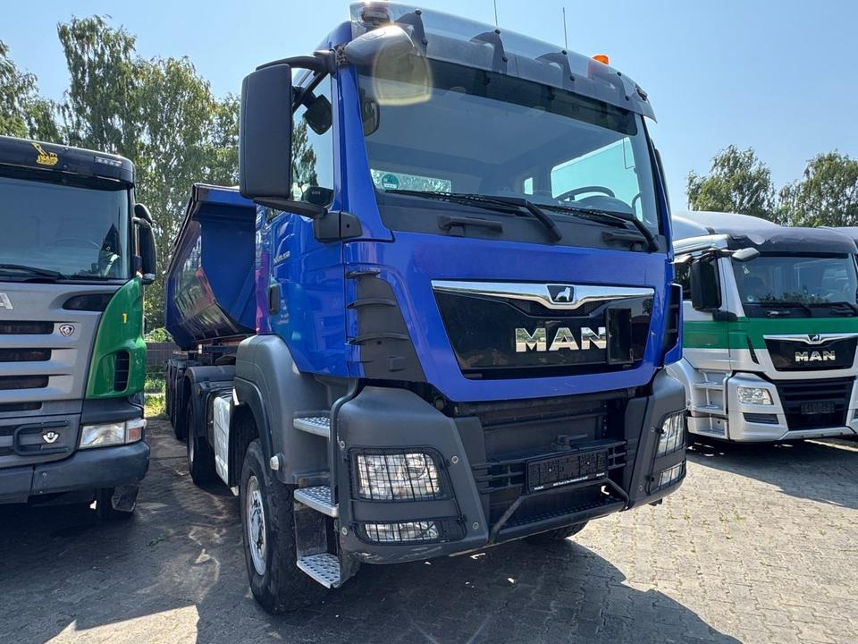MAN 18.460 TGS/B-B/Kipp/4X4/klp.Zug/TOP-ZUSTAND - Камион влекач, Кипер полуприколка: слика 2 MAN 18.460 TGS/B-B/Kipp/4X4/klp.Zug/TOP-ZUSTAND - Камион влекач, Кипер полуприколка: слика 2