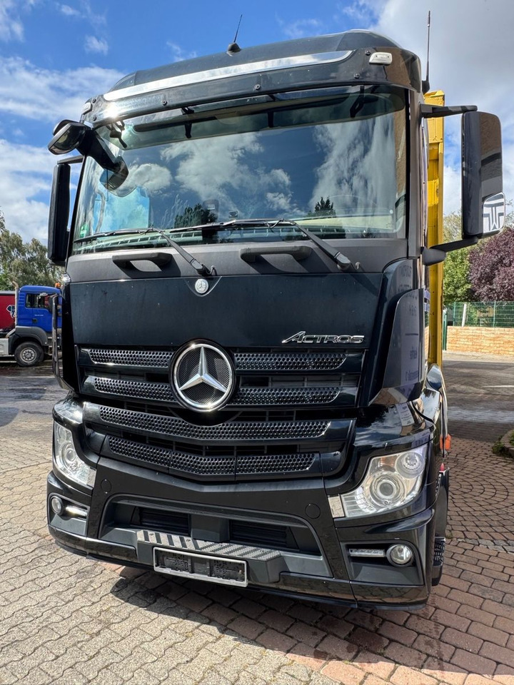 Mercedes-Benz Actros2545/2xLBW/Retarder/Lenk-Lift/Top-Zustand - Камион за пијалоци: слика 2 Mercedes-Benz Actros2545/2xLBW/Retarder/Lenk-Lift/Top-Zustand - Камион за пијалоци: слика 2