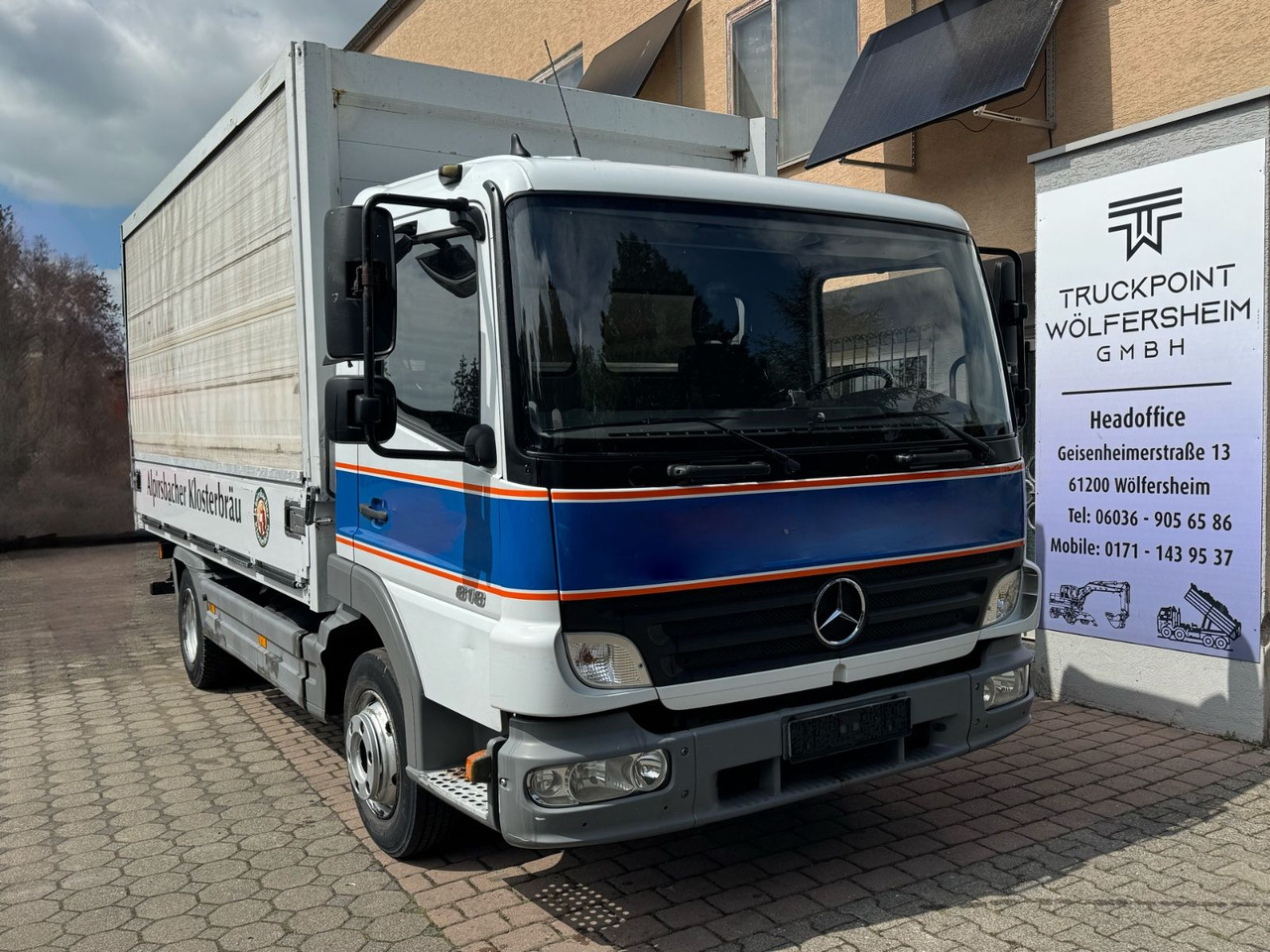 Mercedes-Benz Atego 818/Roll-Plane/Tüv-Neu/1xAHK-Maul/ - Камион за пијалоци: слика 1 Mercedes-Benz Atego 818/Roll-Plane/Tüv-Neu/1xAHK-Maul/ - Камион за пијалоци: слика 1