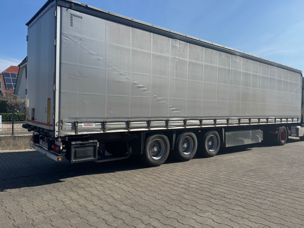 Schmitz Cargobull SCS 24-L/Zertifiziert/Lift/Top-Zustand! - Полуприколка со церада: слика 2 Schmitz Cargobull SCS 24-L/Zertifiziert/Lift/Top-Zustand! - Полуприколка со церада: слика 2