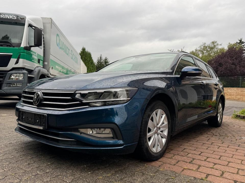 Volkswagen Passat Variant 2.0 TDI - Автомобил: слика 3 Volkswagen Passat Variant 2.0 TDI - Автомобил: слика 3