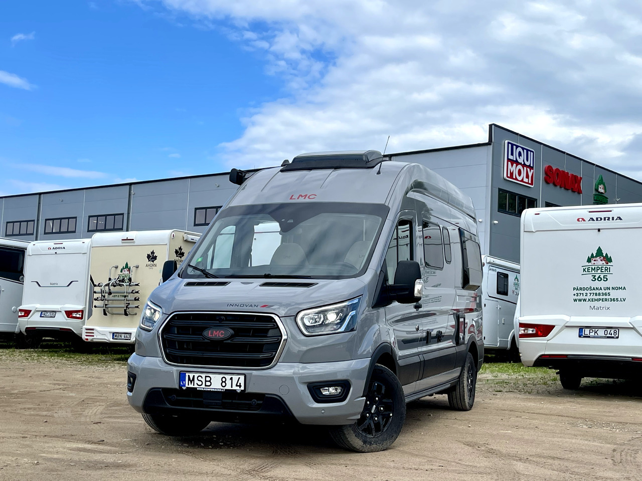 LMC Innovan 590C - Кампер комбе: слика 1 LMC Innovan 590C - Кампер комбе: слика 1