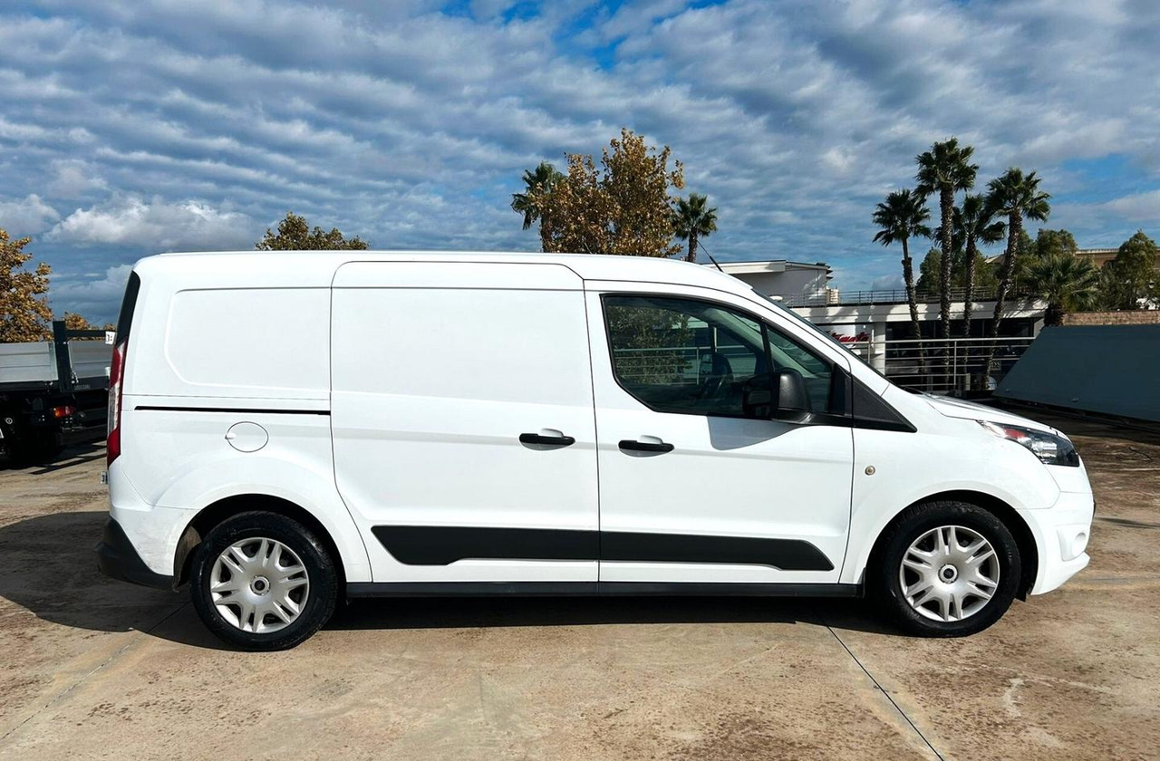 Ford Transit Connect Maxi 1.5 TDCi 100 cv 3 posti - Мало комбе: слика 4 Ford Transit Connect Maxi 1.5 TDCi 100 cv 3 posti - Мало комбе: слика 4
