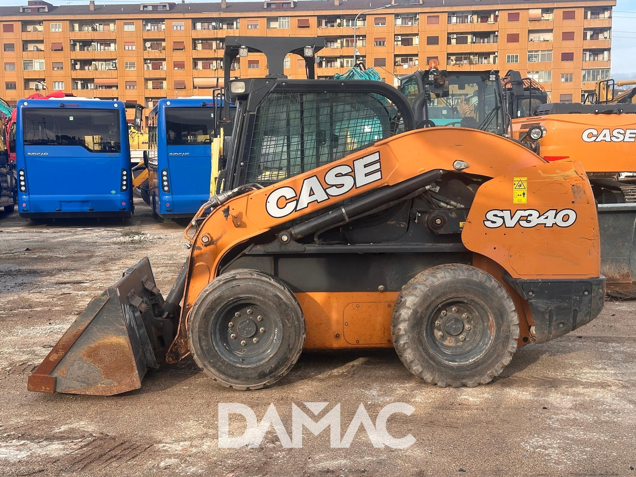 CASE SV340 - Компактен натоварувач: слика 2 CASE SV340 - Компактен натоварувач: слика 2