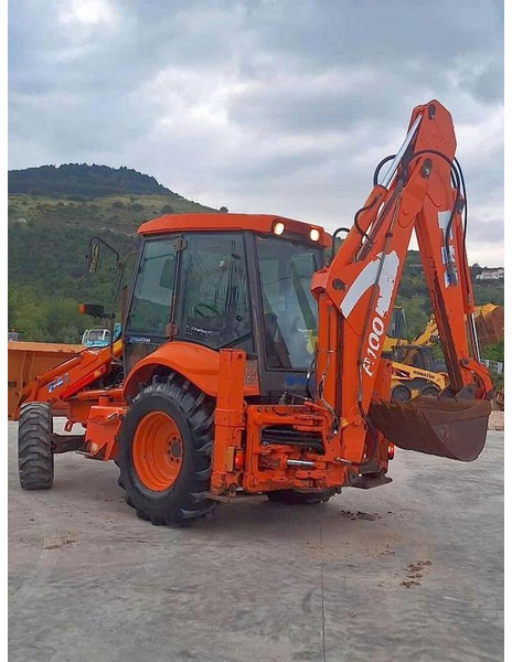 Fiat KOBELCO FB100 - Ровокопач: слика 3 Fiat KOBELCO FB100 - Ровокопач: слика 3