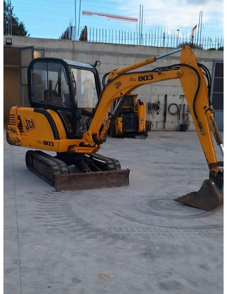 JCB 803PLUS - Мини багер: слика 1 JCB 803PLUS - Мини багер: слика 1