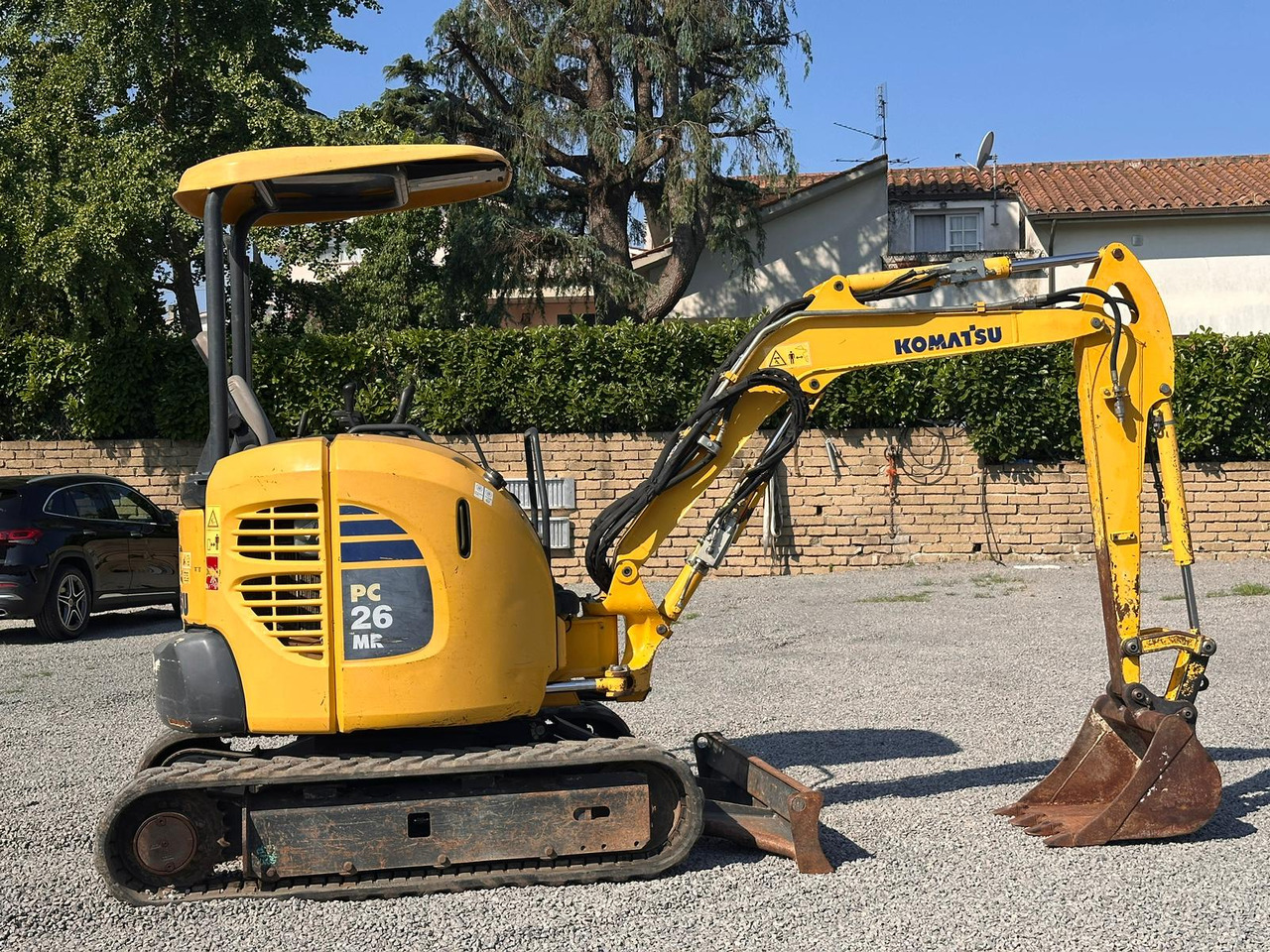 KOMATSU PC26MR-3 - Мини багер: слика 2 KOMATSU PC26MR-3 - Мини багер: слика 2