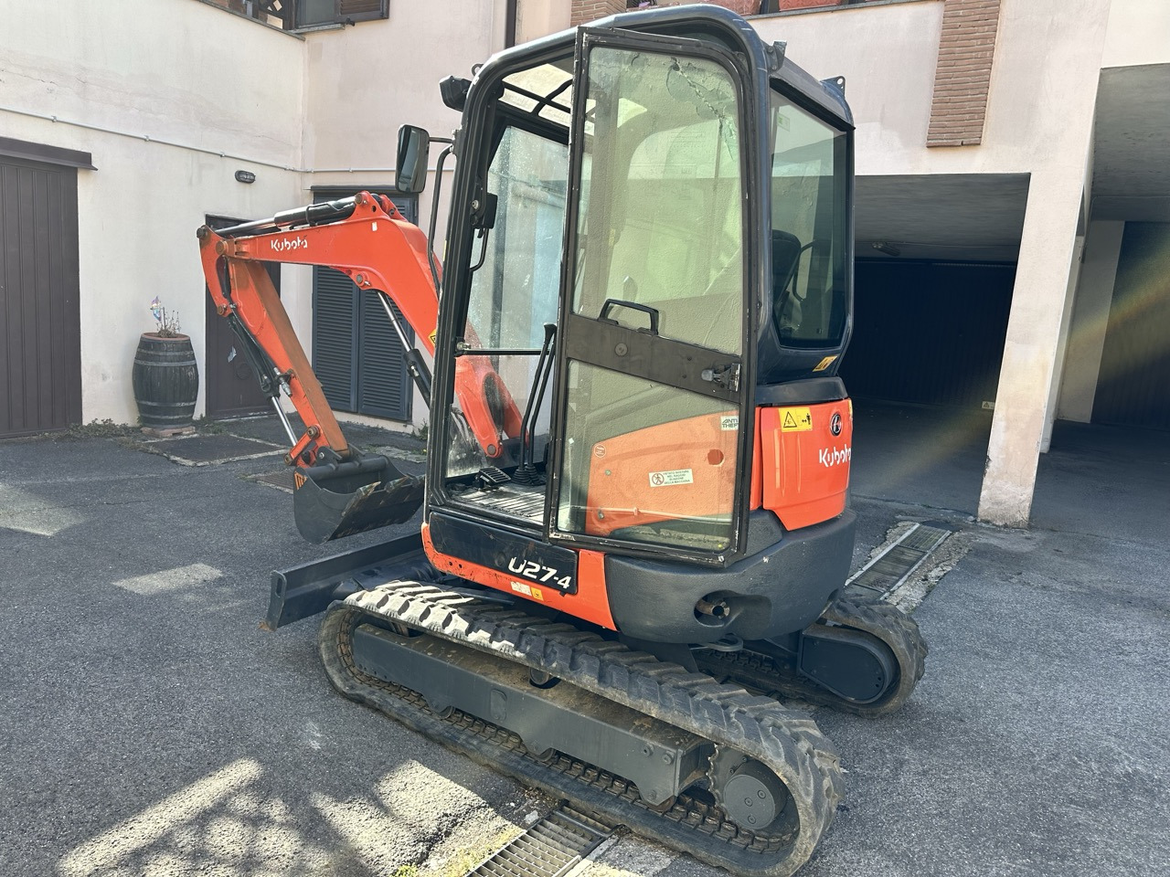 KUBOTA U27-4 - Мини багер: слика 2 KUBOTA U27-4 - Мини багер: слика 2