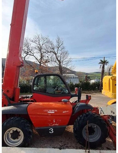 Manitou MVT1332SL - Телескопски ракувач: слика 3 Manitou MVT1332SL - Телескопски ракувач: слика 3