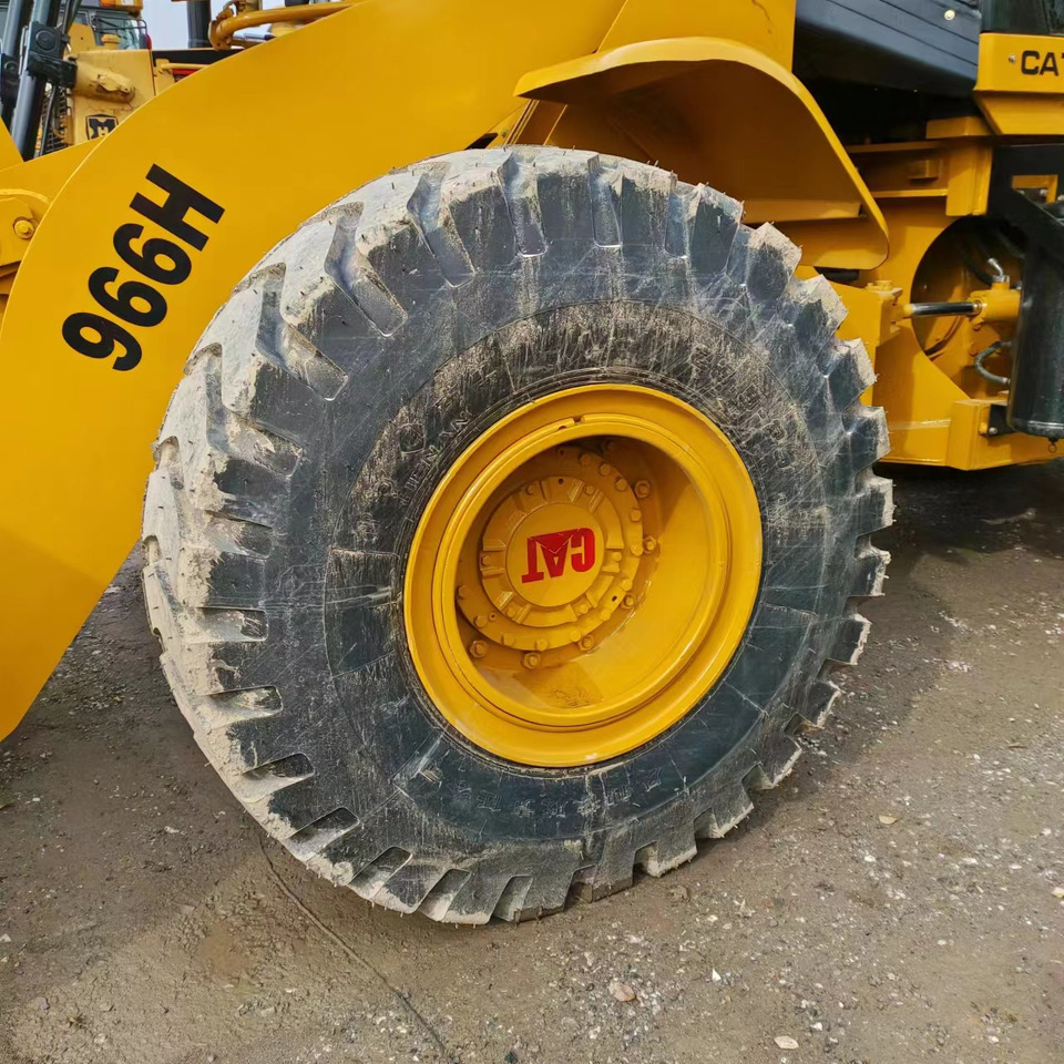 Натоварувач на тркала CATERPILLAR 966H: слика 9
