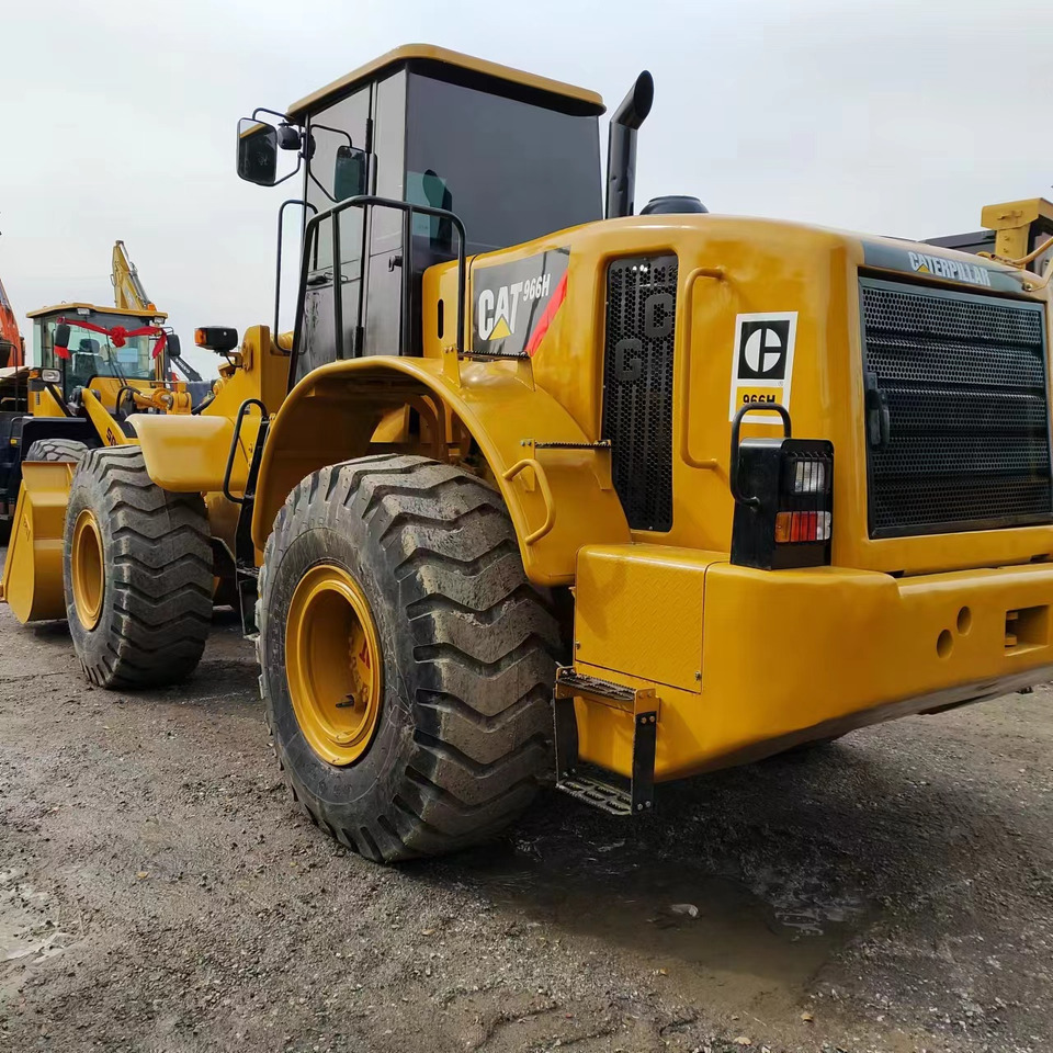 Натоварувач на тркала CATERPILLAR 966H: слика 8