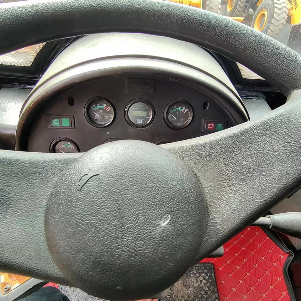 Натоварувач на тркала CATERPILLAR 966H: слика 7