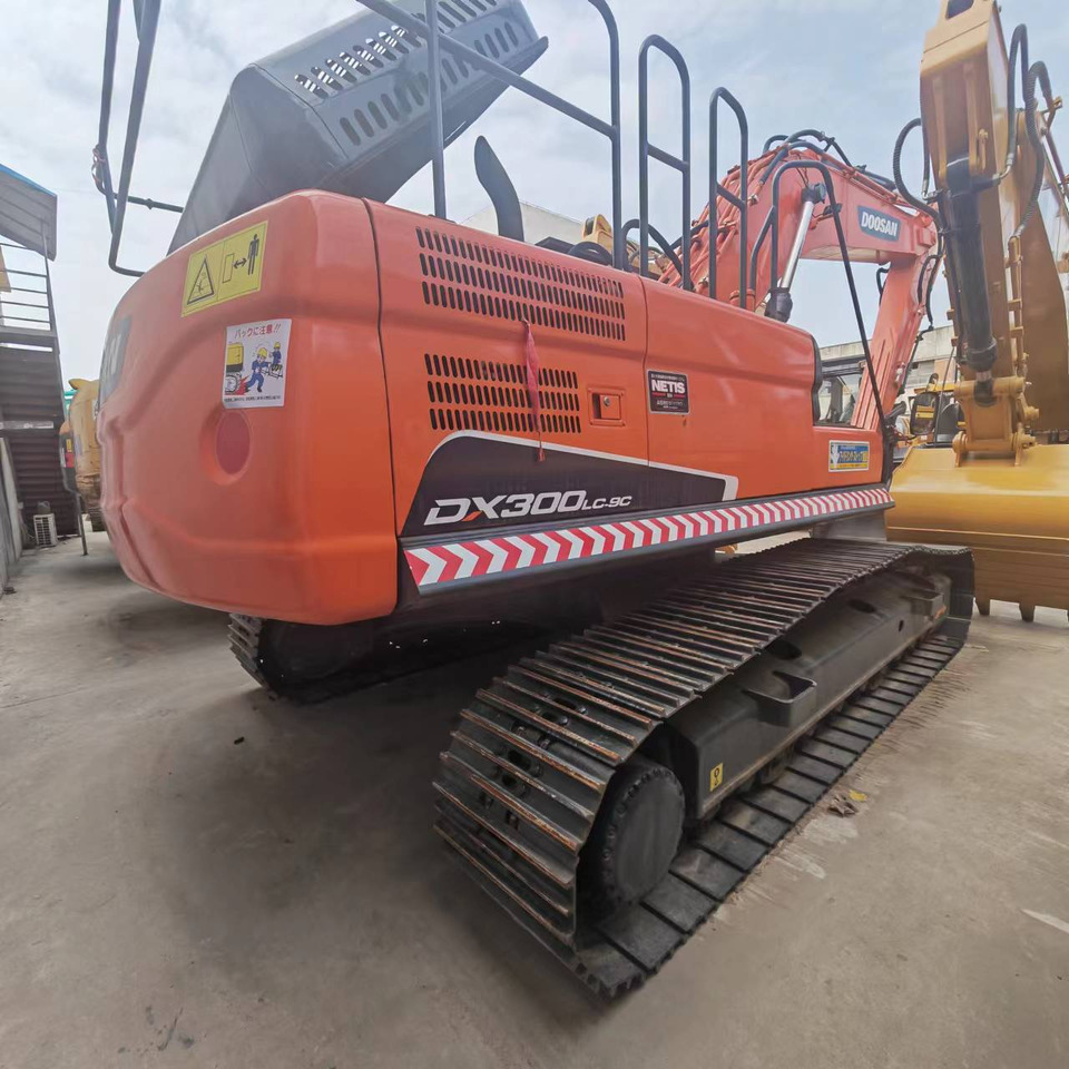 DOOSAN DX300 - Багер гасеничар: слика 2 DOOSAN DX300 - Багер гасеничар: слика 2