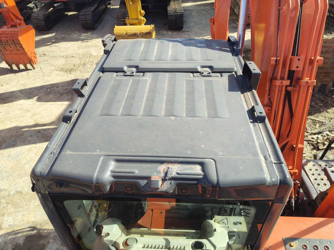 HITACHI ZX130H-5A - Багер гасеничар: слика 5 HITACHI ZX130H-5A - Багер гасеничар: слика 5