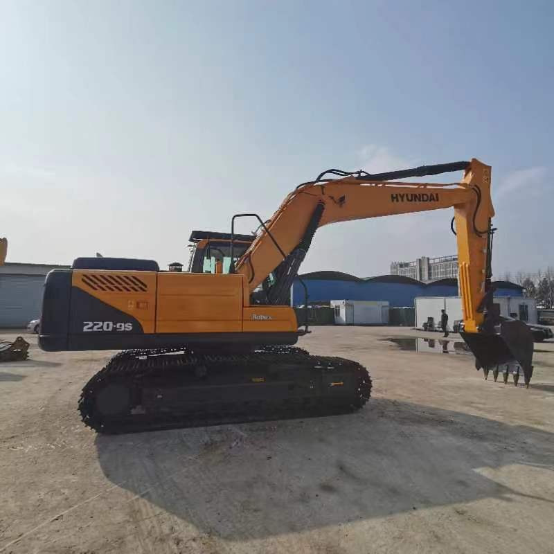 HYUNDAI R220LC-9S - Багер гасеничар: слика 3 HYUNDAI R220LC-9S - Багер гасеничар: слика 3